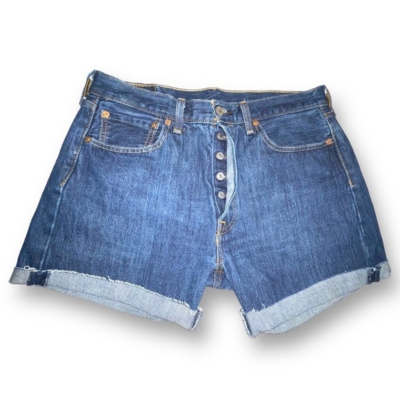 LEVI’S 501 Button Fly Denim Boyfriend Shorts - Picture 2 of 4